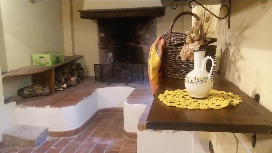 Agriturismo Il Mulino Delle Pile Chiusdino Ngoại thất bức ảnh