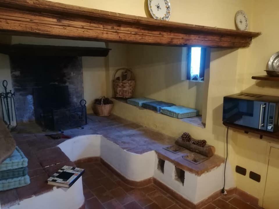 Agriturismo Il Mulino Delle Pile Chiusdino Ngoại thất bức ảnh